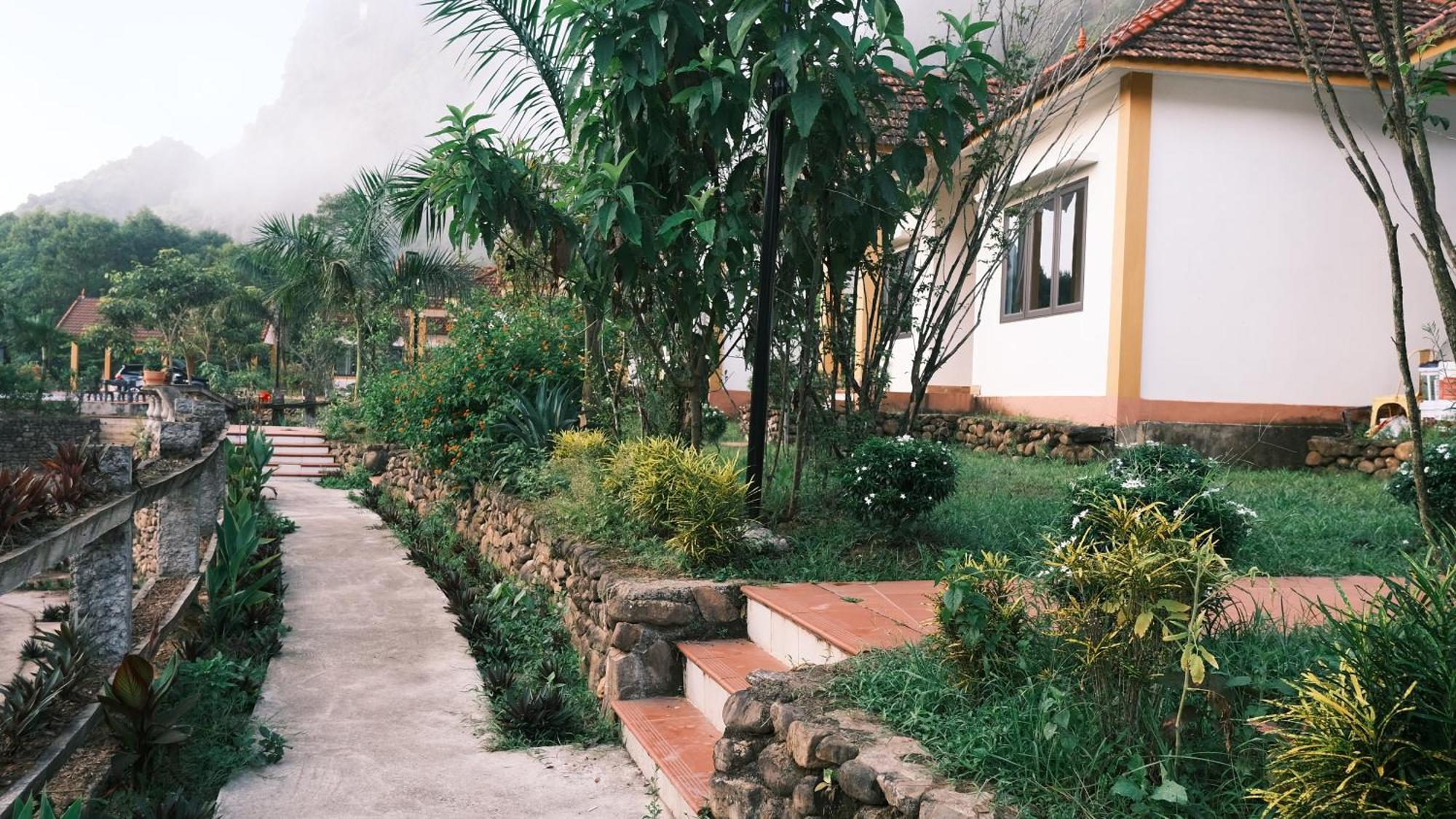 Hostel Backpackers - Phong Nha