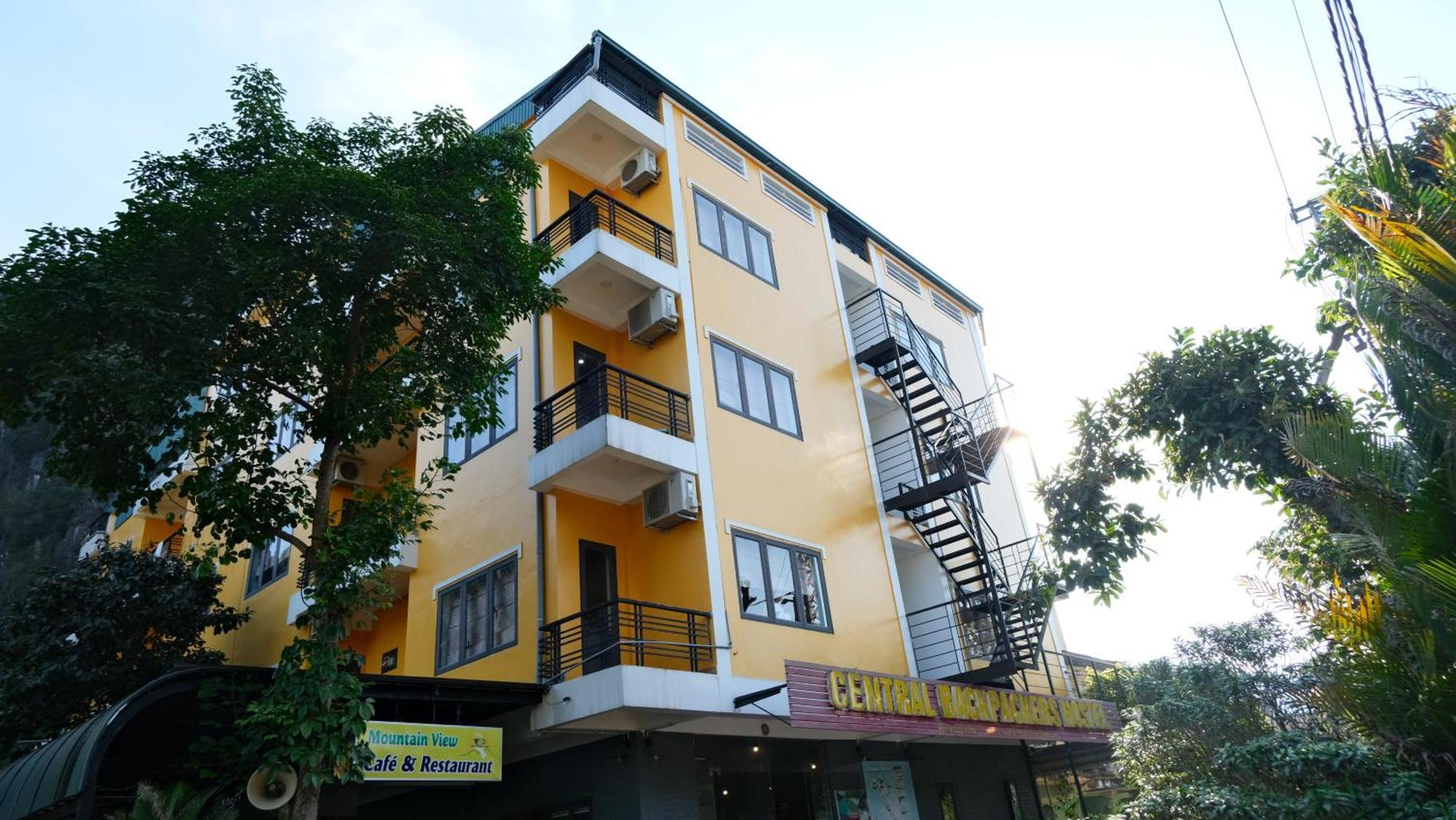 Hostel Backpackers -